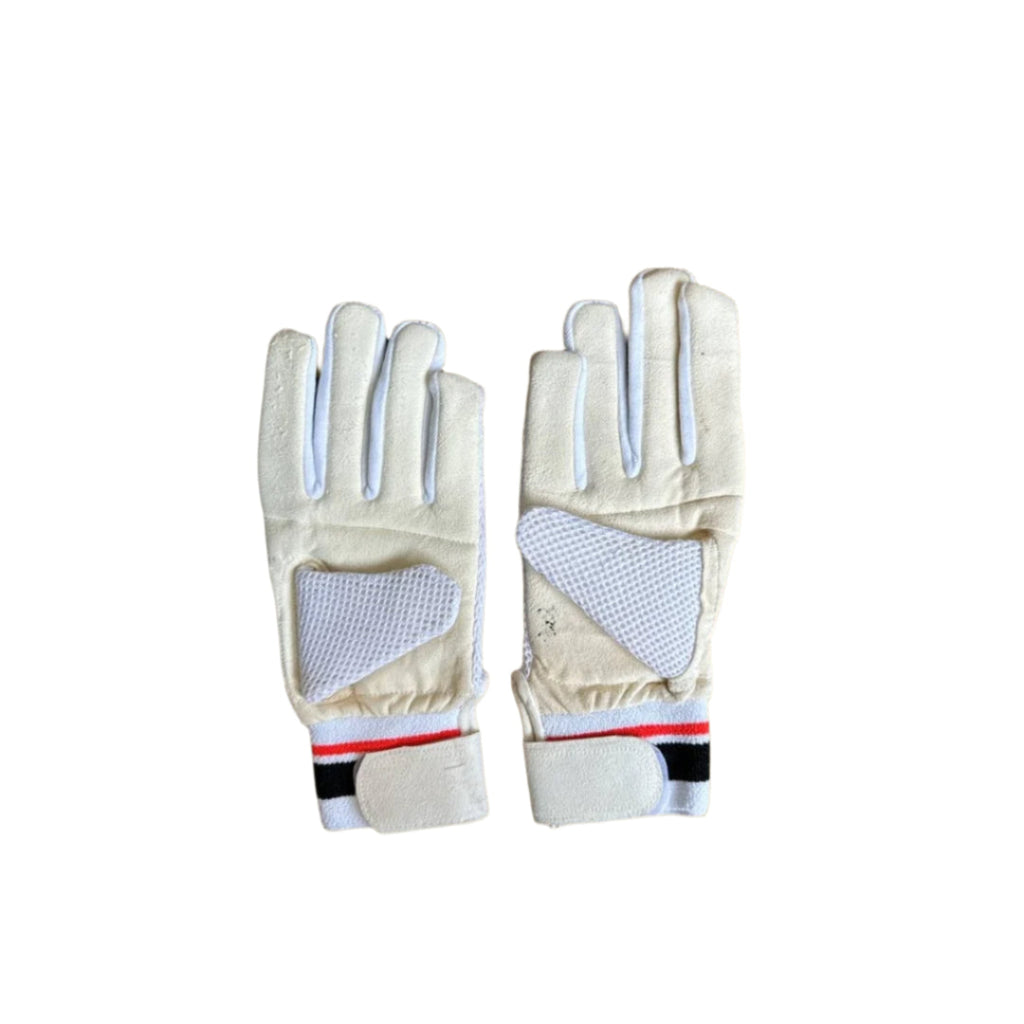 wicket keeping inner gloves, cricket inner gloves, padded inner gloves, inner gloves for wicket keeper, cotton wicket keeping gloves, inner gloves cricket, SKTB inner gloves, breathable wicket keeping gloves, best inner gloves for cricket, lightweight inner gloves for keepers